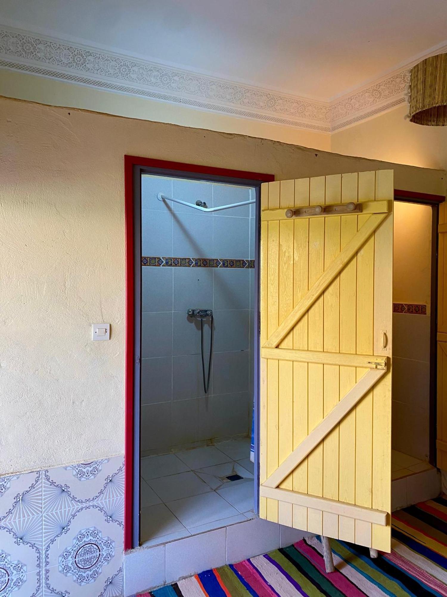 Dar Relax Hostel, Gorges De Todra Тингир Экстерьер фото