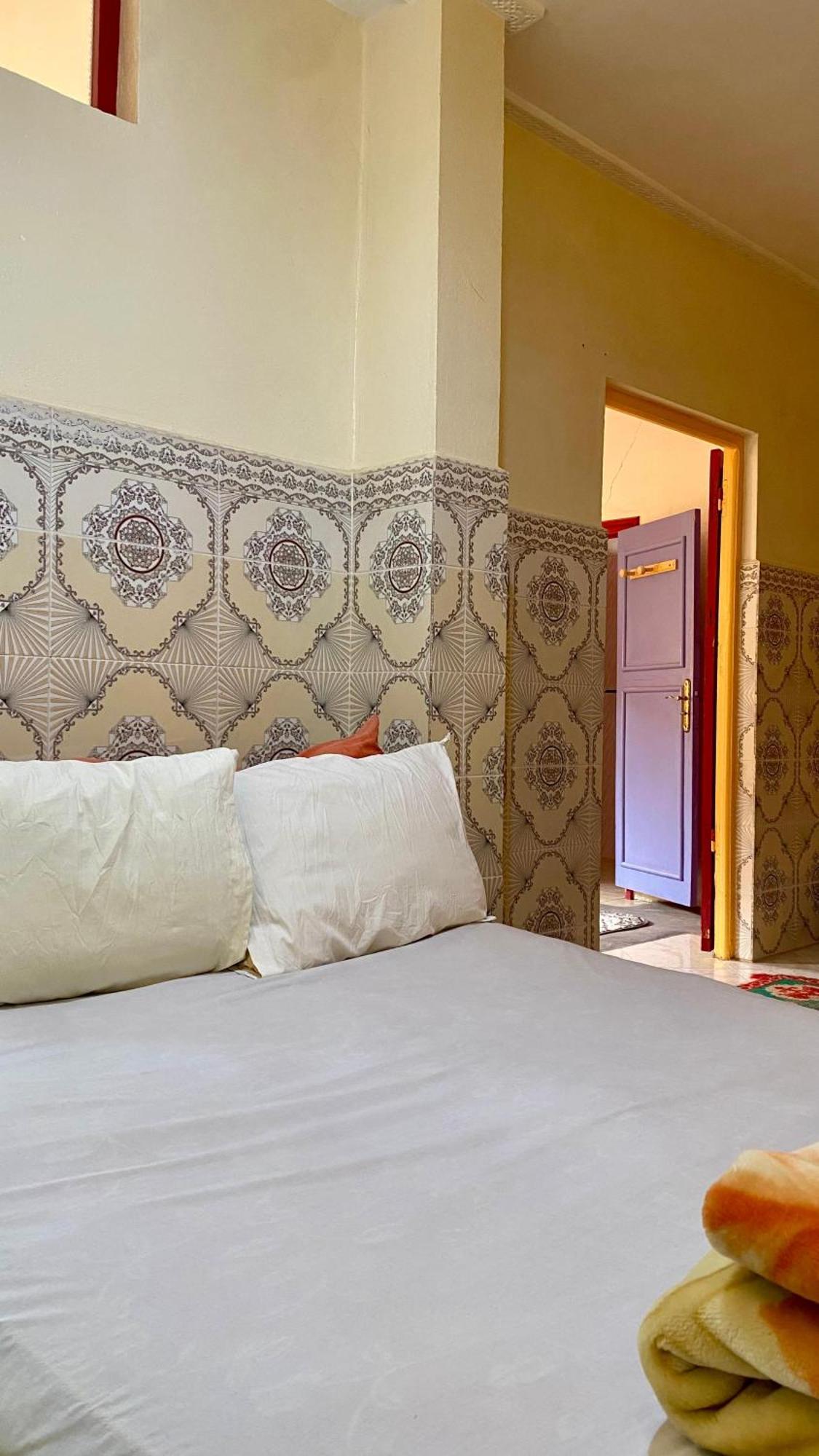 Dar Relax Hostel, Gorges De Todra Тингир Экстерьер фото