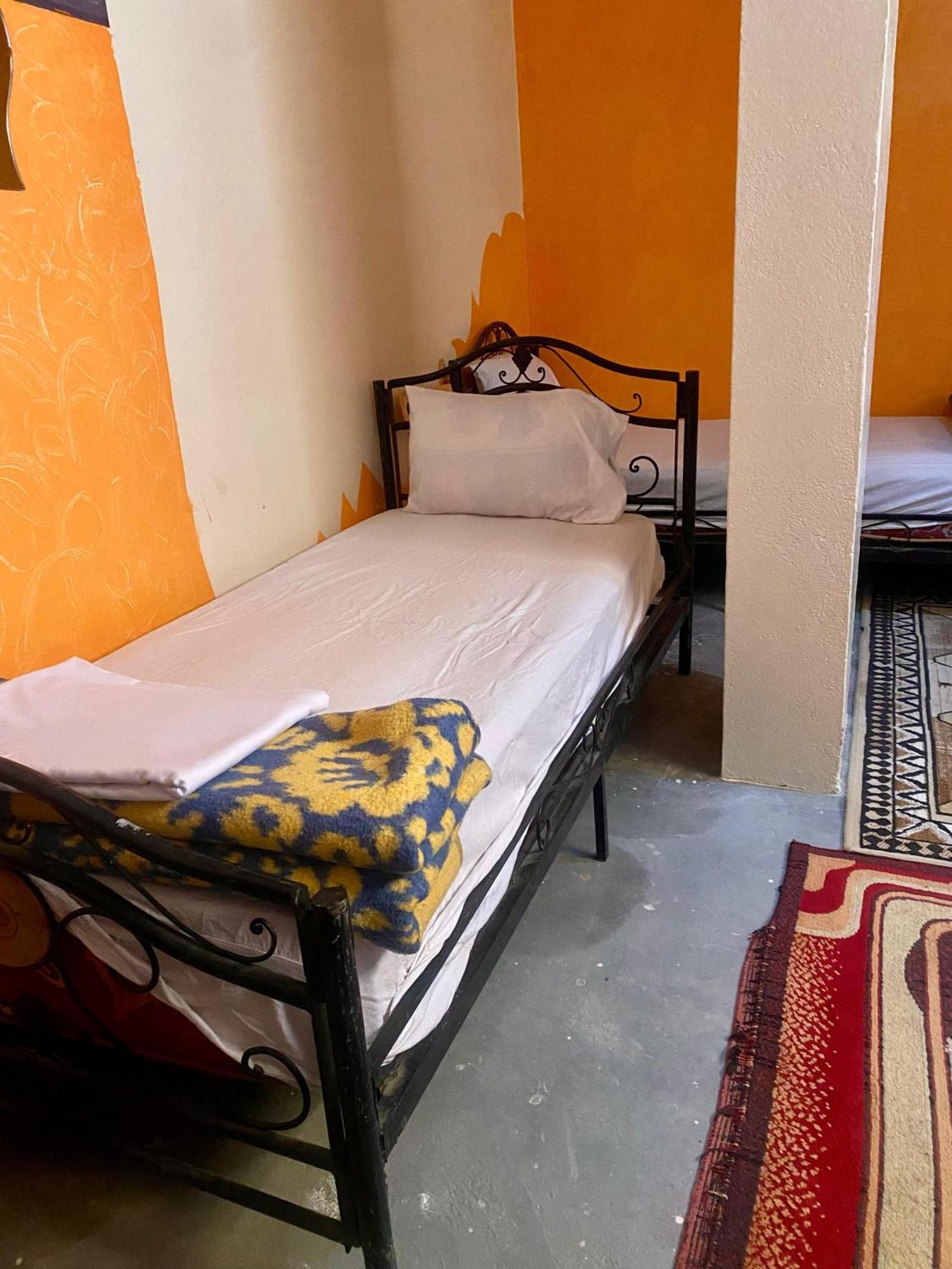Dar Relax Hostel, Gorges De Todra Тингир Экстерьер фото