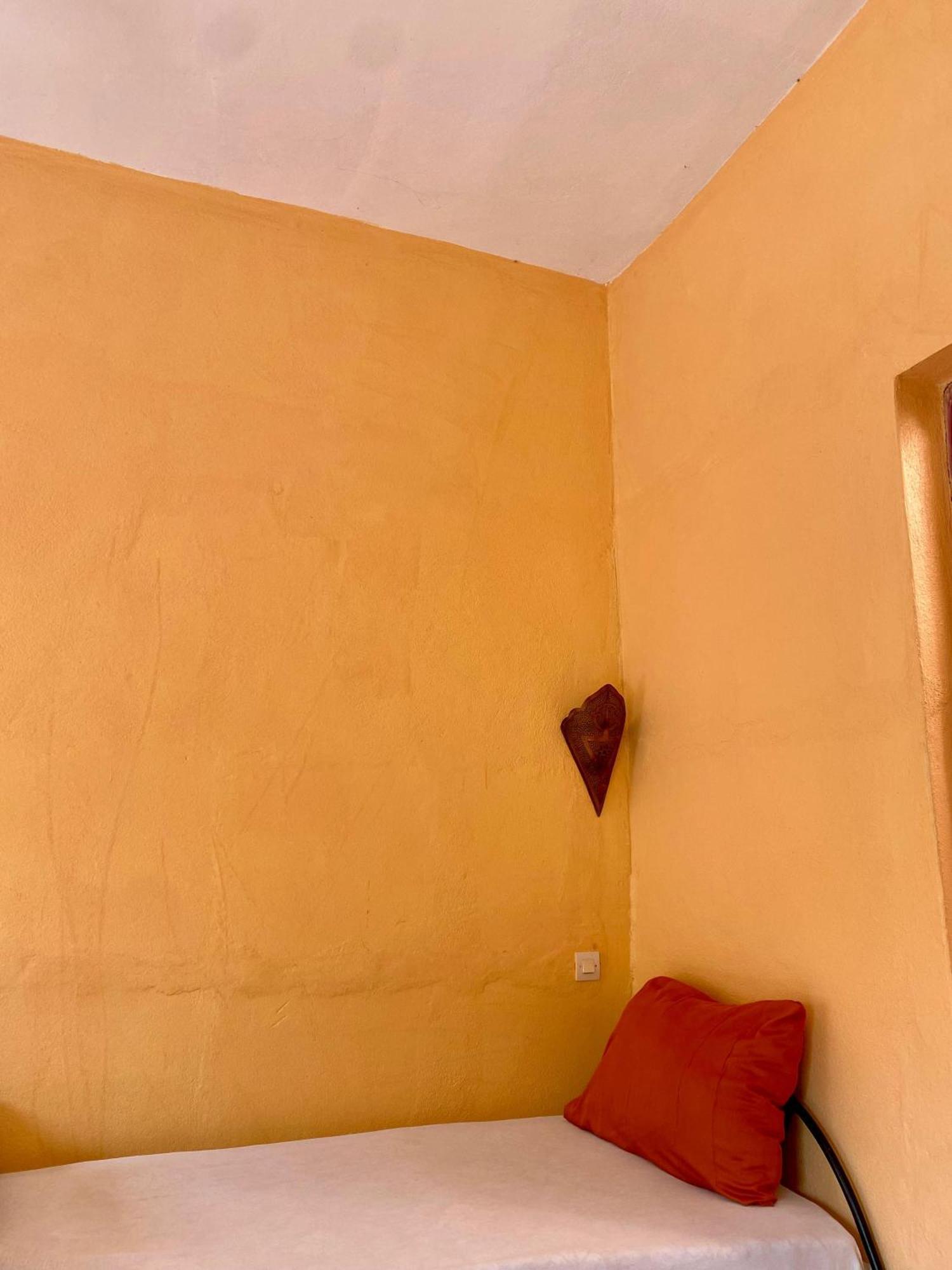 Dar Relax Hostel, Gorges De Todra Тингир Экстерьер фото