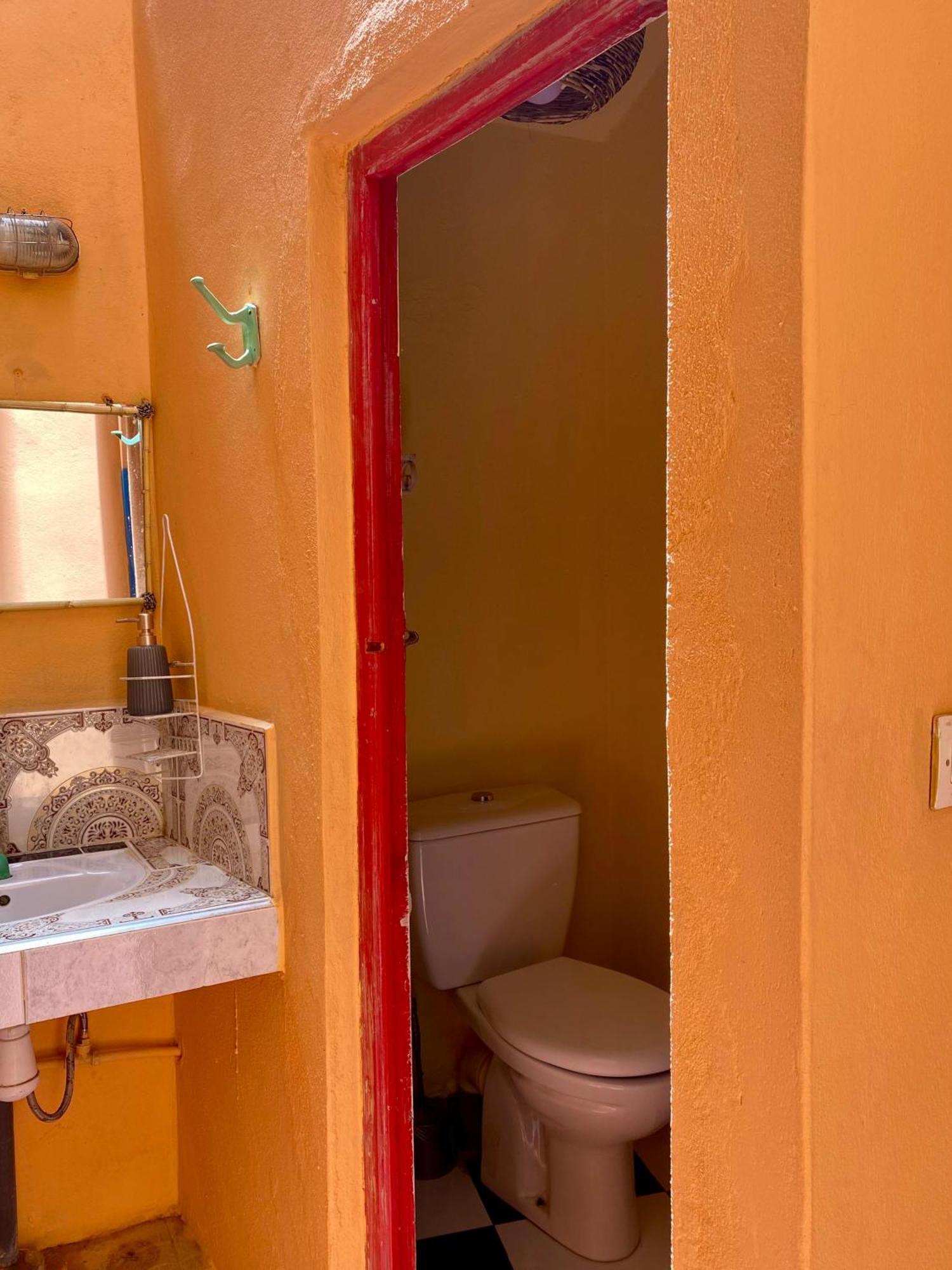 Dar Relax Hostel, Gorges De Todra Тингир Экстерьер фото